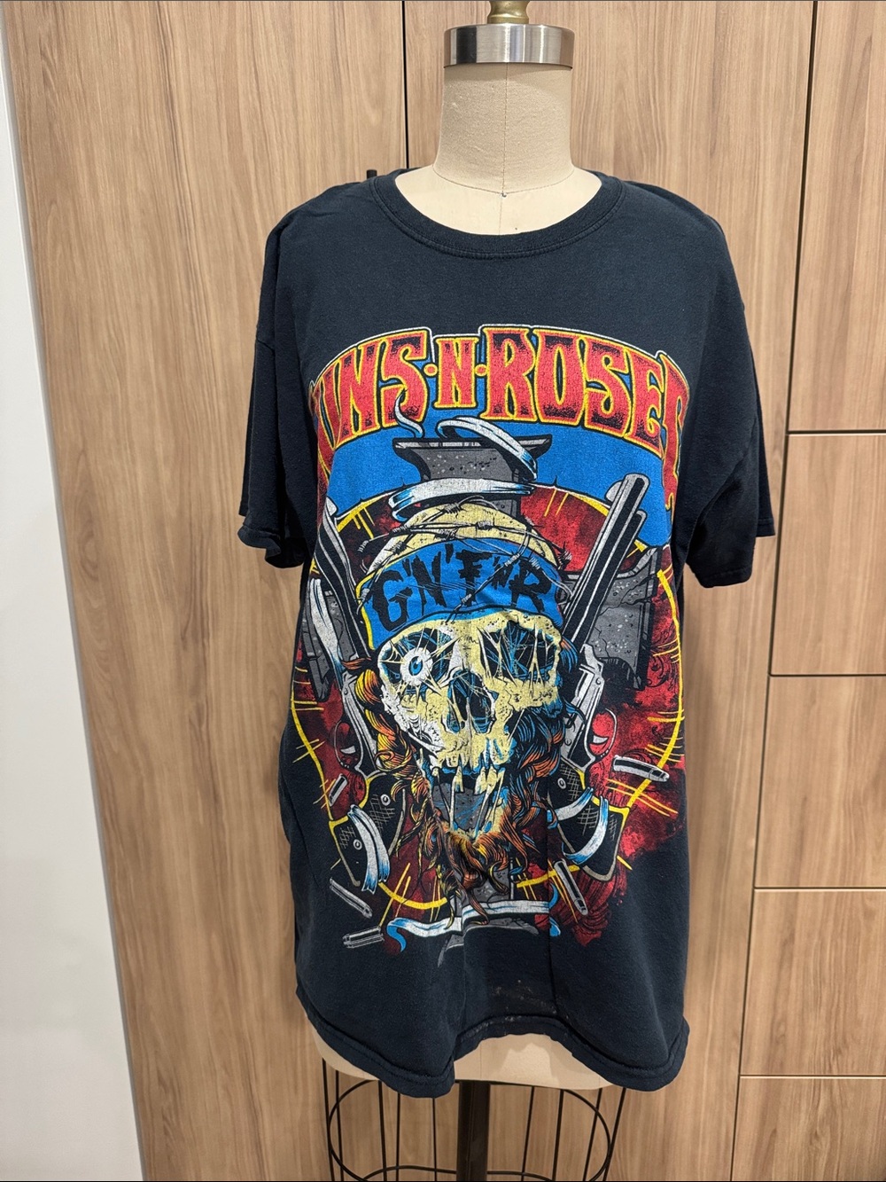 Guns N' Roses Black Graphic Short Sleeve Tee